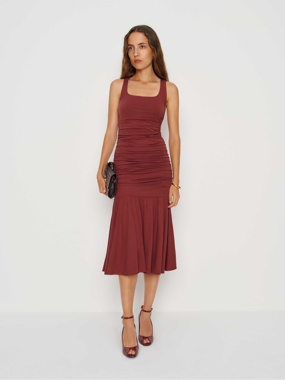 Reformation Kayla Knit Dress Size M Sleeveless Ruched Midi Dress in Burgundy